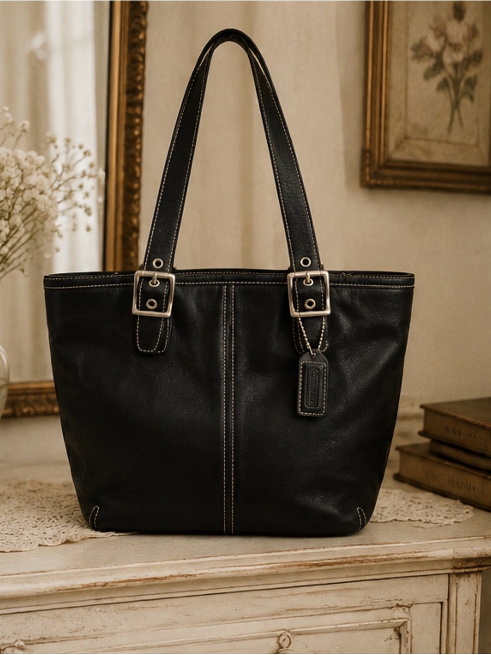 Classic Black Leather Tote Bag - Sleek Everyday Carry